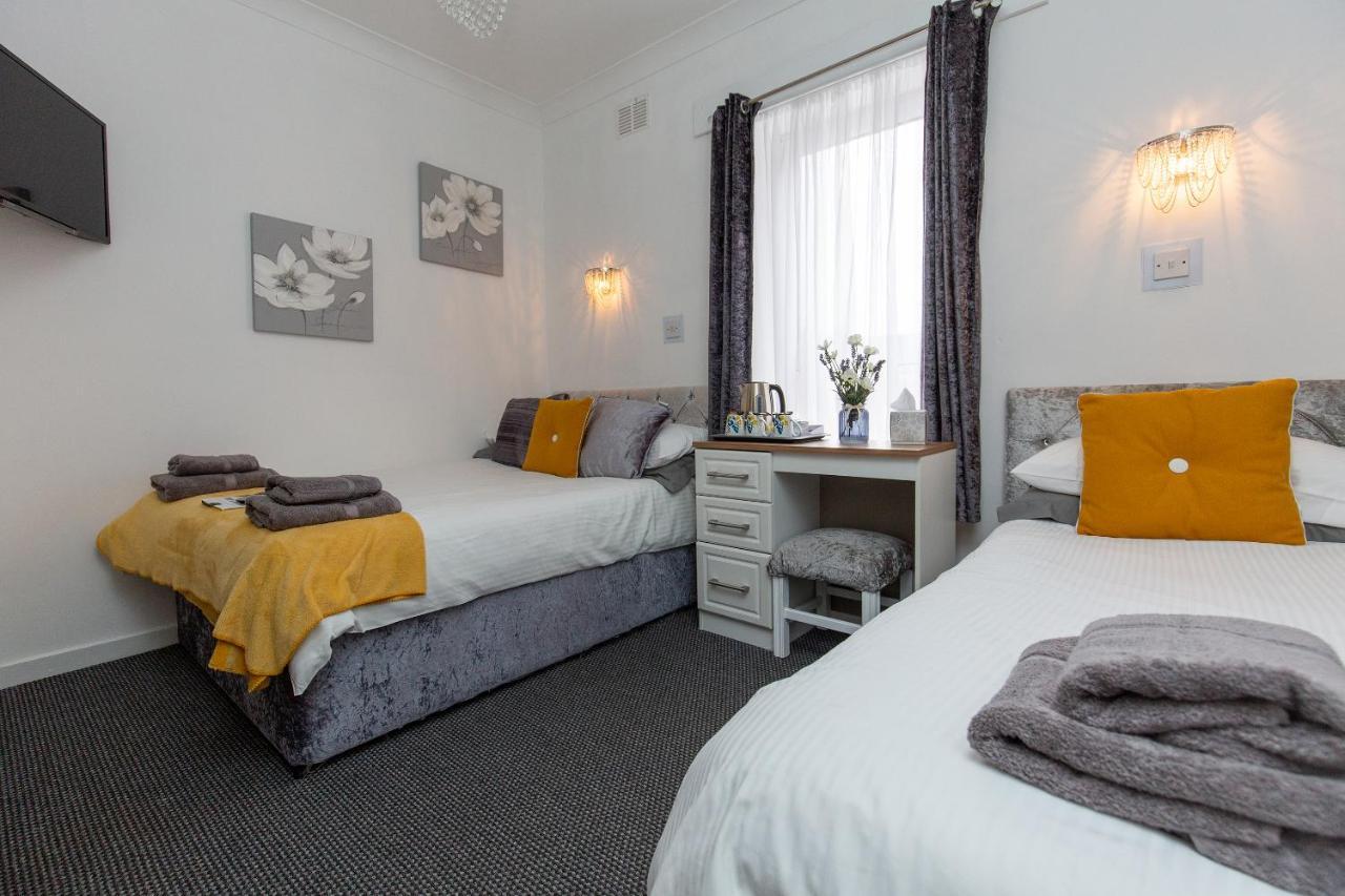 Standard Twin Room,1006811953:JPEG