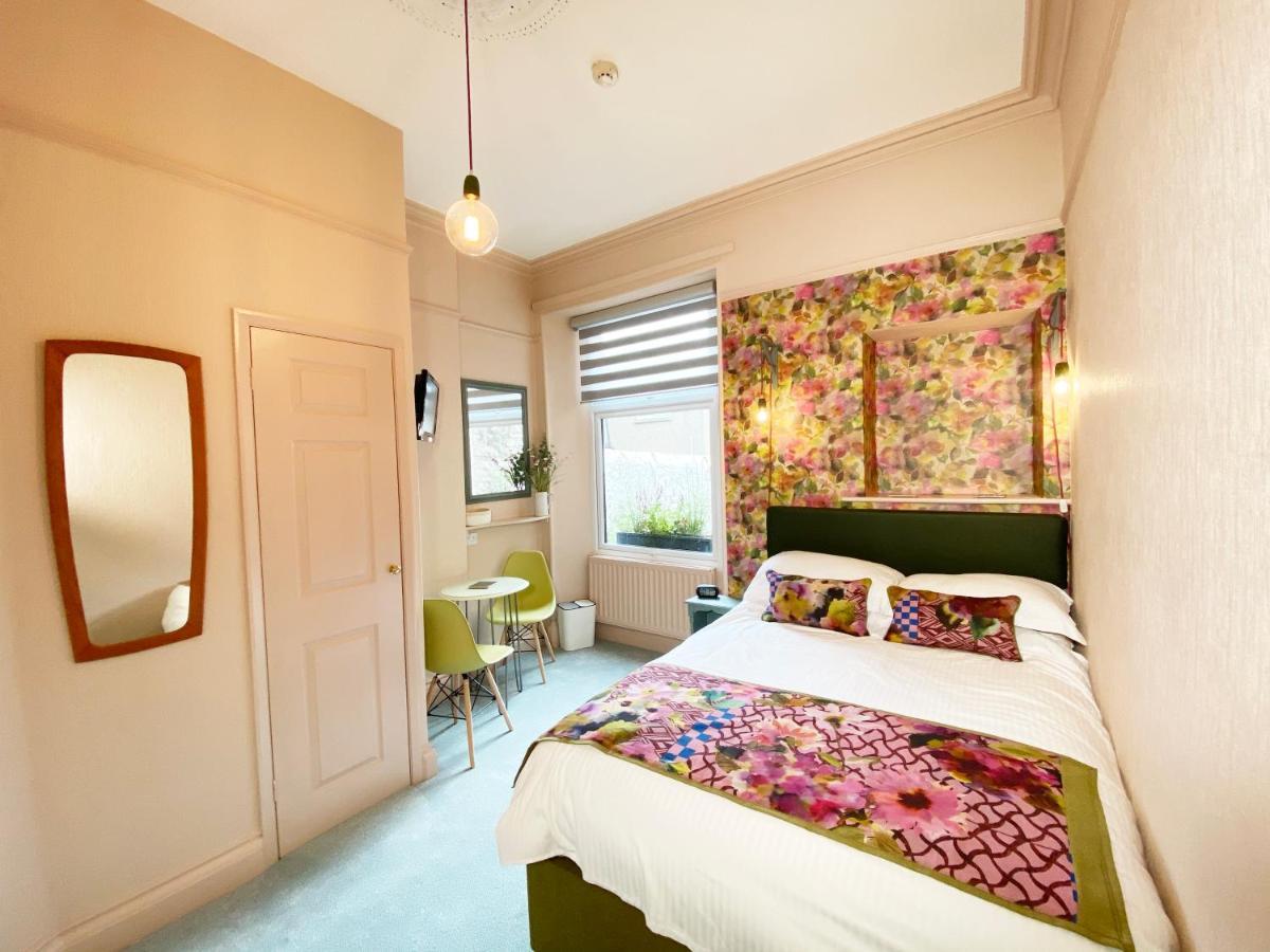 Double Room,1012990345:JPEG