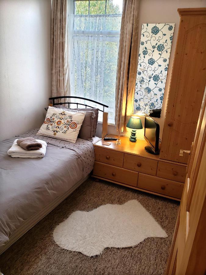 Budget Single Room