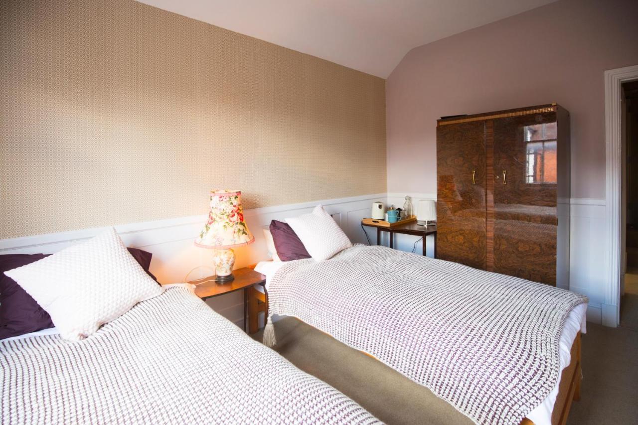 Deluxe Double or Twin Room,1032421229:JPEG