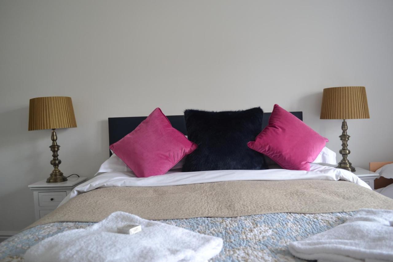 King Room,1033259228:JPEG