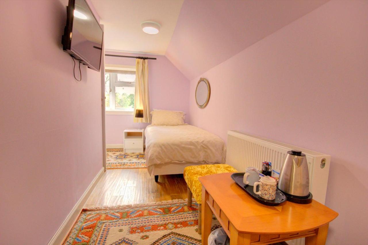 Small Twin Room - Room 6,1033525190:JPEG