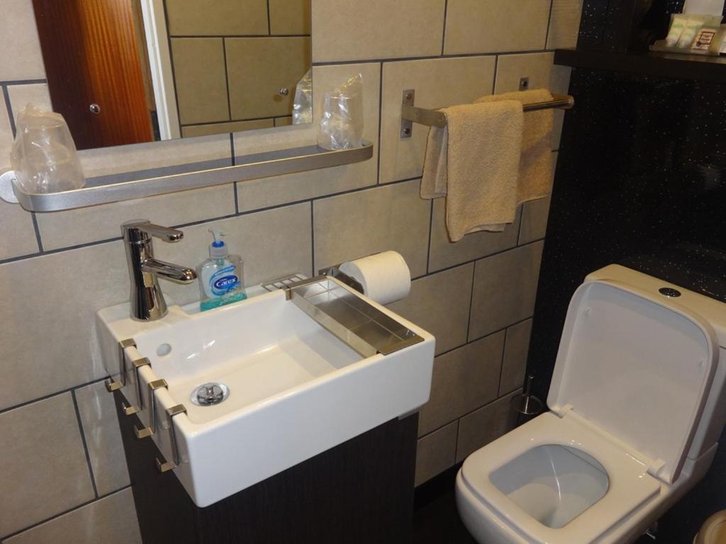 Standard Twin Room,1080997129:JPEG