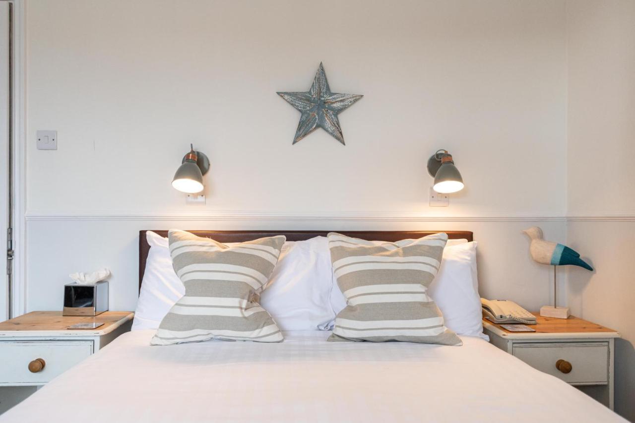 Superior Double Room with Sea View,1580738699:JPEG