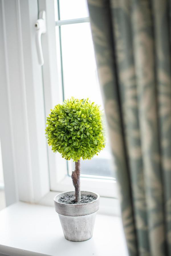 Standard Double Room with Sea View,1083610000:JPEG