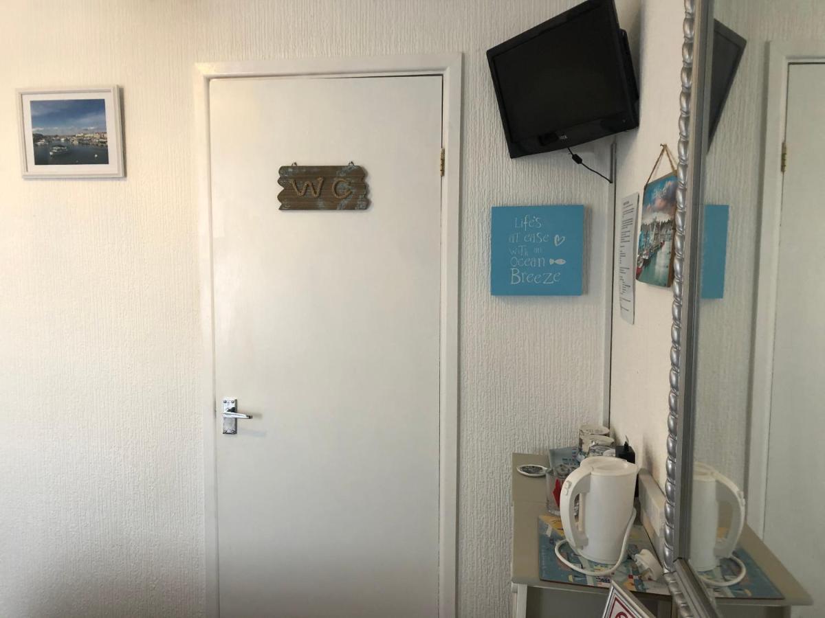 Double Room,1129317465:JPEG