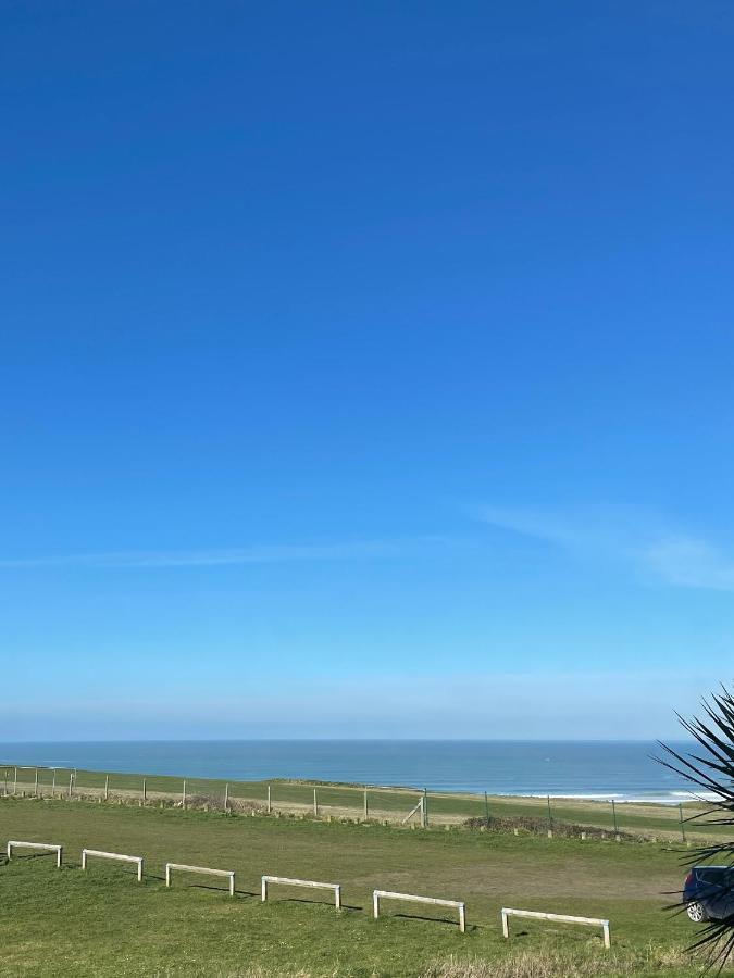 Twin Room Shared Bathroom with Sea View,1081656031:JPEG