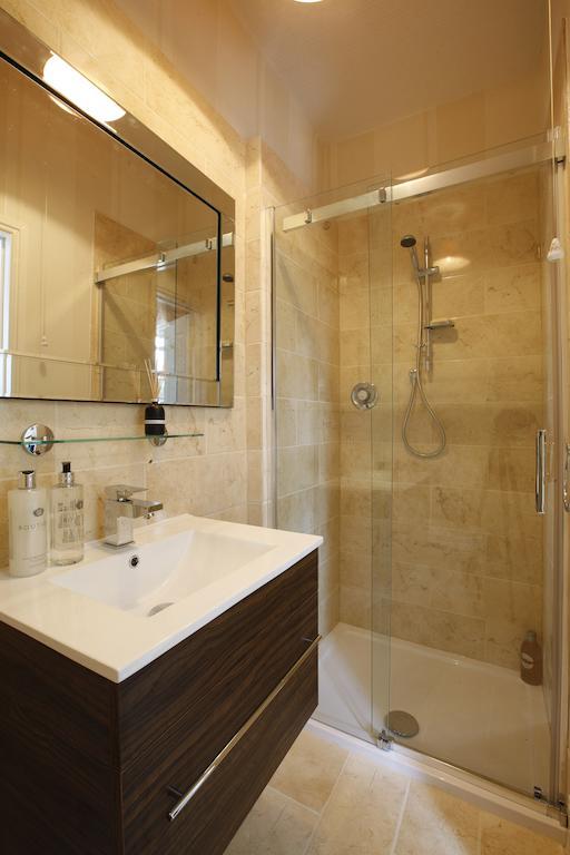 Double Room with Bathroom