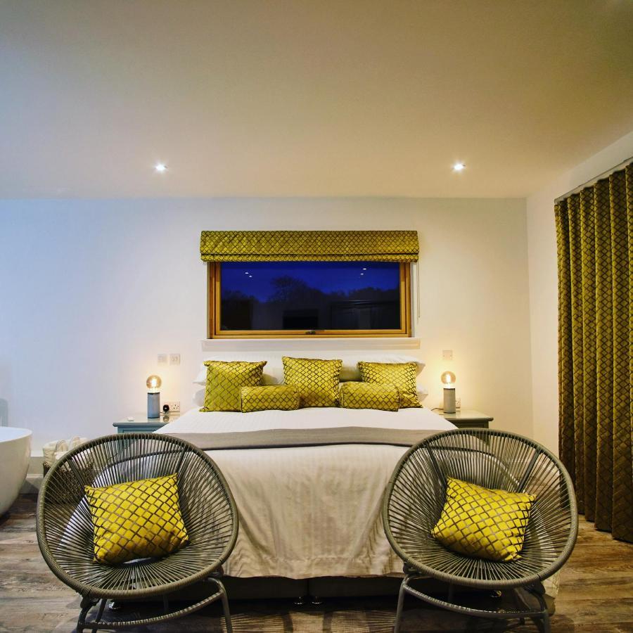 Double Room with Mountain View,1629400483:JPEG