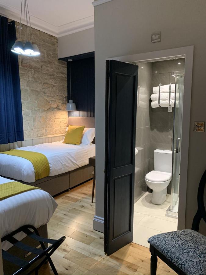 Twin Room,1621024877:JPEG