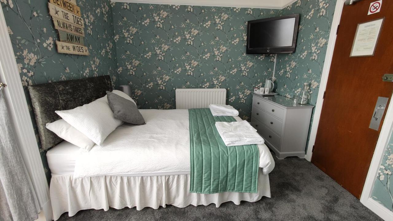 Triple Family Room with Sea View,1103203290:JPEG