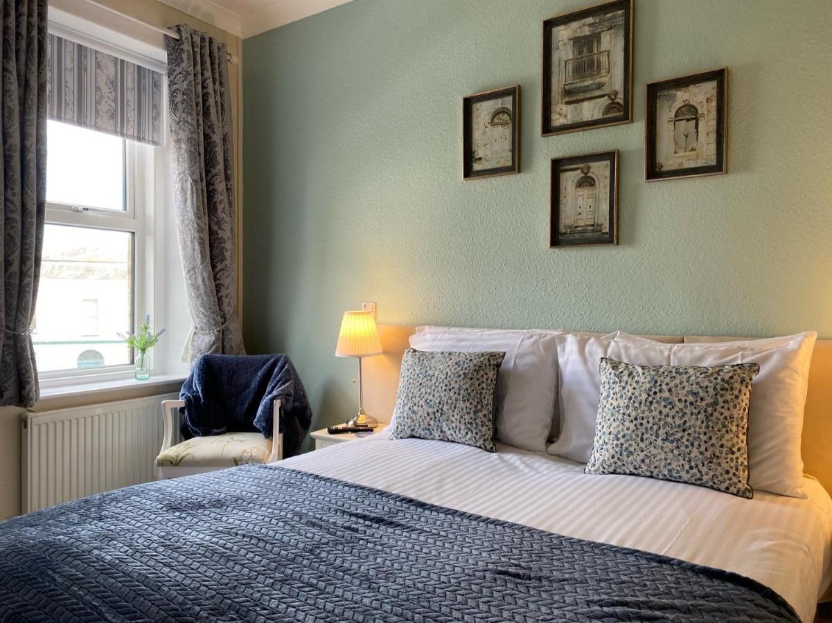 Family Suite with Private Bathroom,1099374588:JPEG