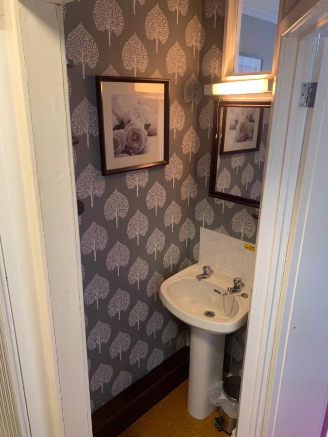 Double Room,1102389873:JPEG
