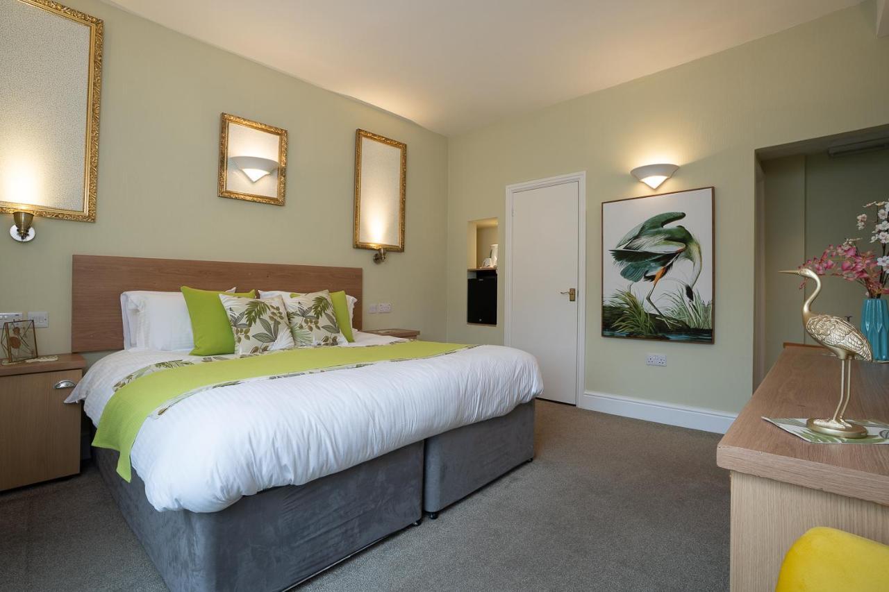 Superior Double Room Mountain View