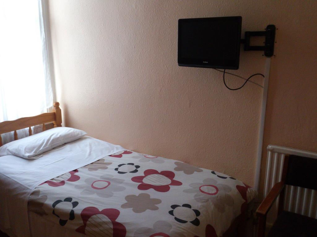 Basic Single Room,821825126:JPEG