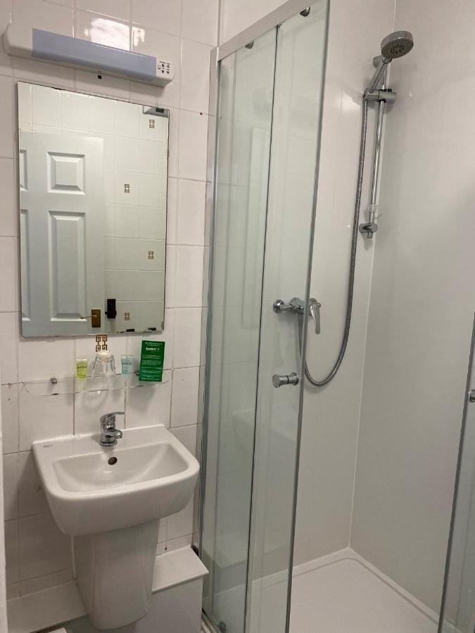 Single Room,1136857501:JPEG