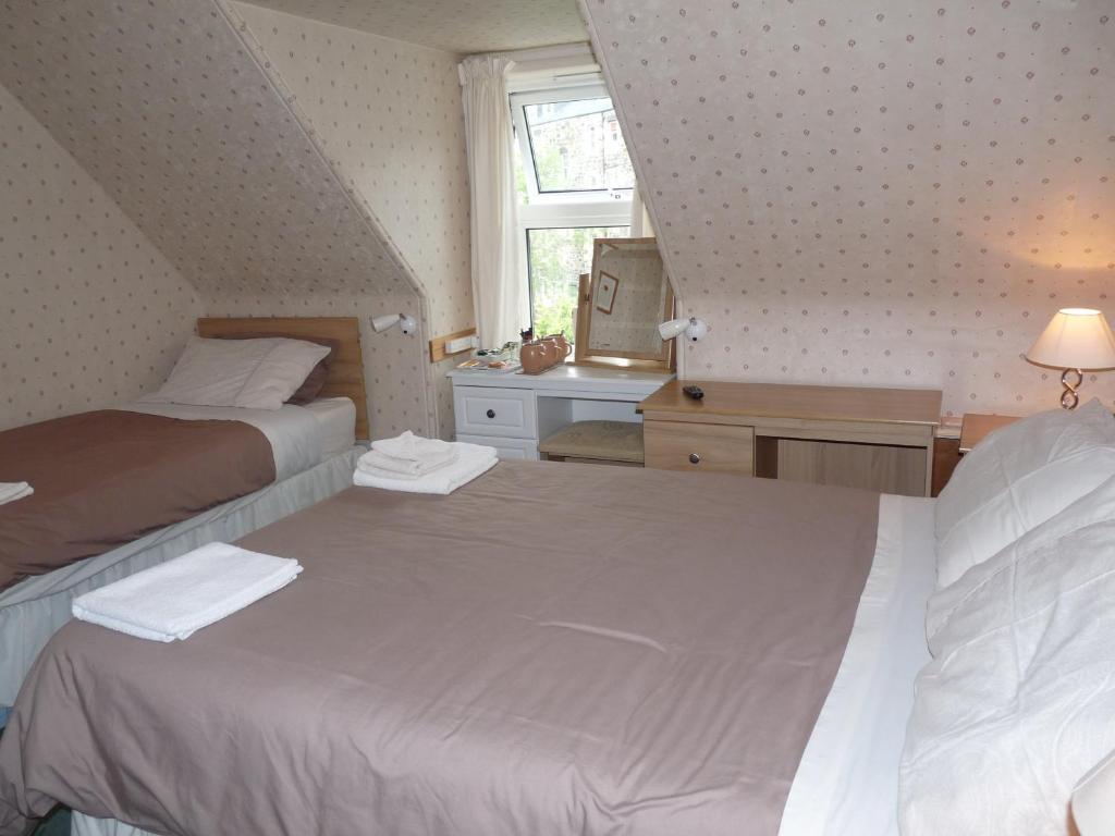 Triple Room,56745328:JPEG