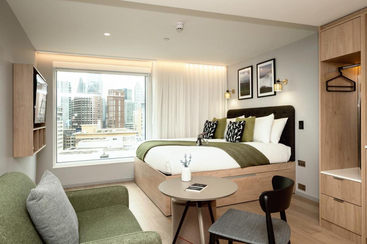 Triple Room with City View