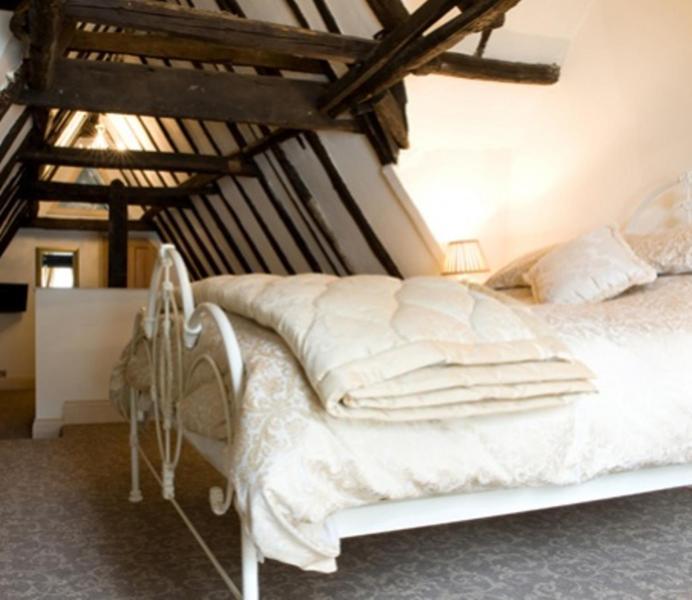 Superior King Room,1580586909:JPEG