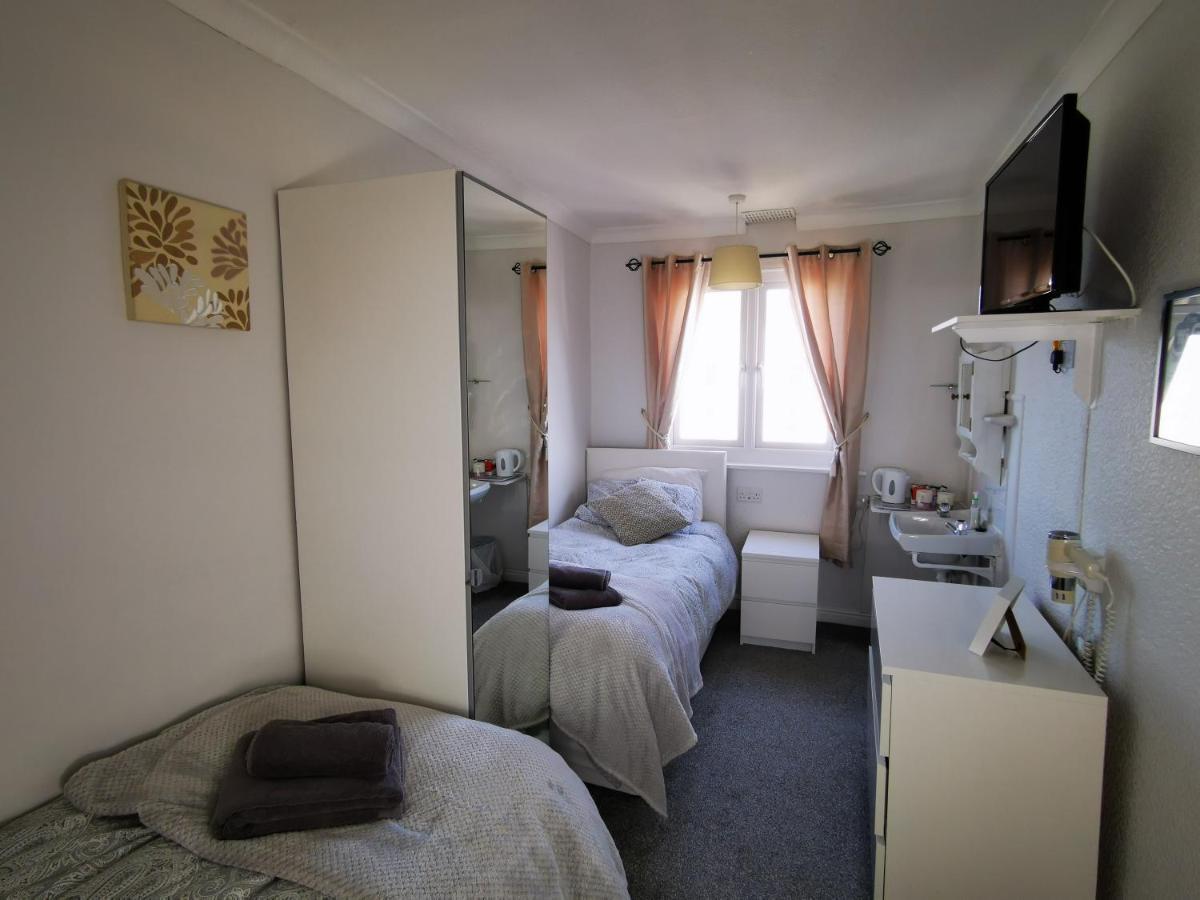 Budget Twin Room