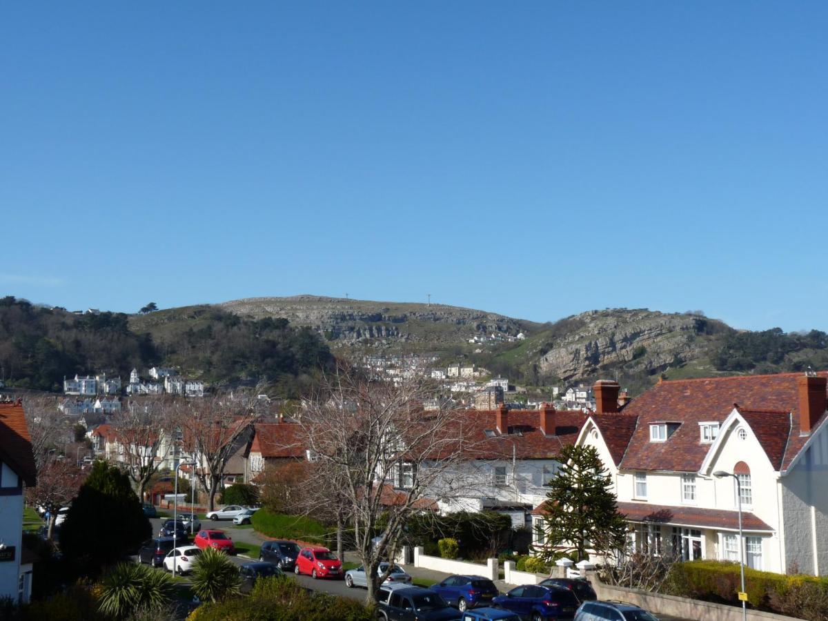 Classic Double Suite - Second Floor,1197601015:JPEG