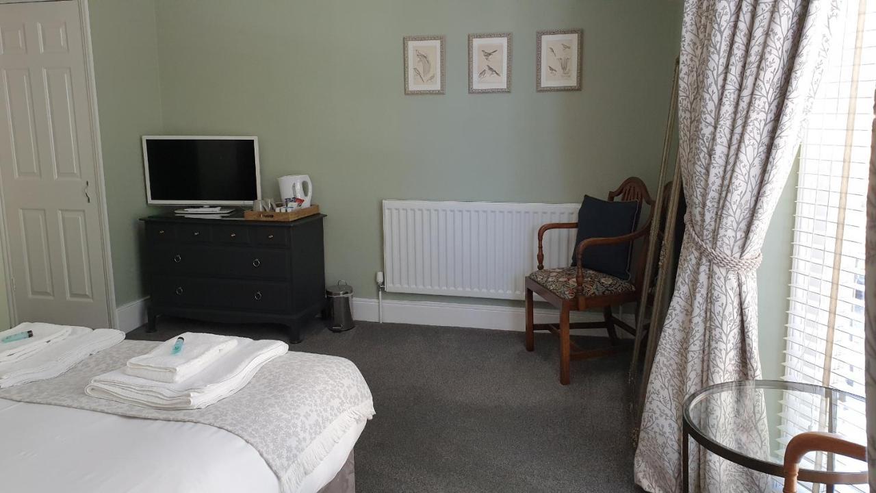 Large Double Room En-Suite First Floor,1184738327:JPEG