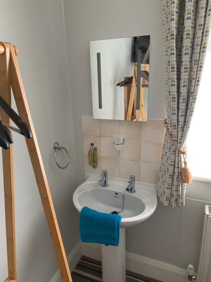 Twin Room with Shared Bathroom,1705598269:JPEG