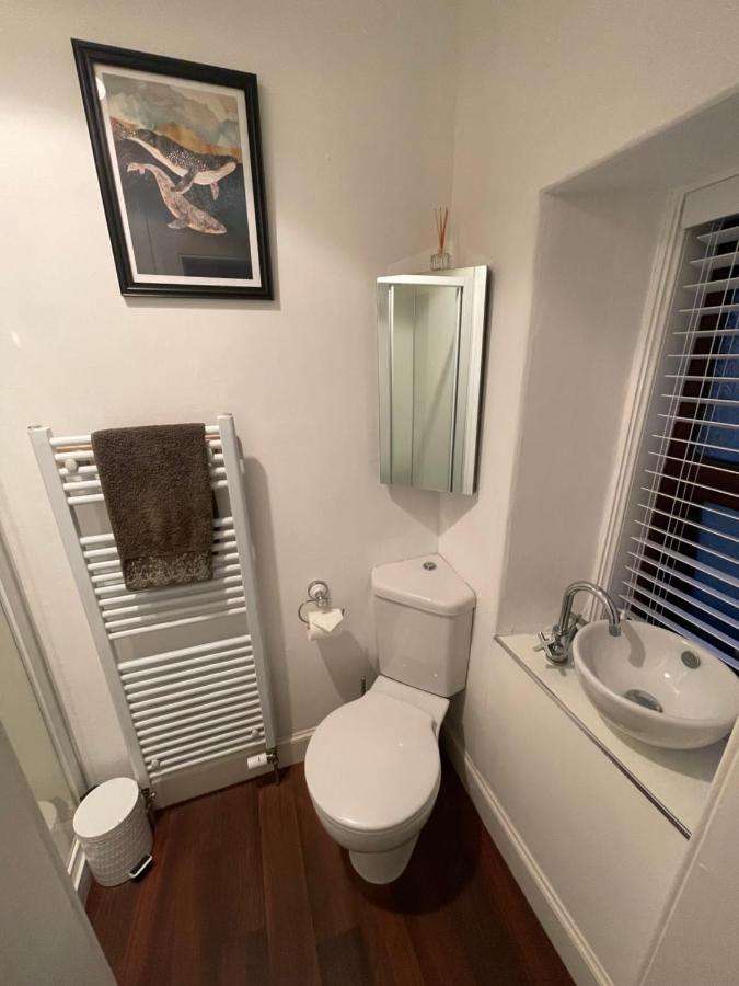 Single Room,1206596785:JPEG