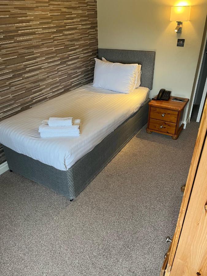 Single Room,1206768193:JPEG