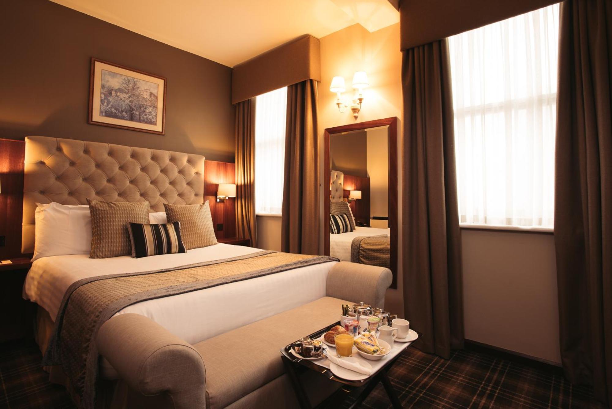 Suite with River View,644201259:JPEG