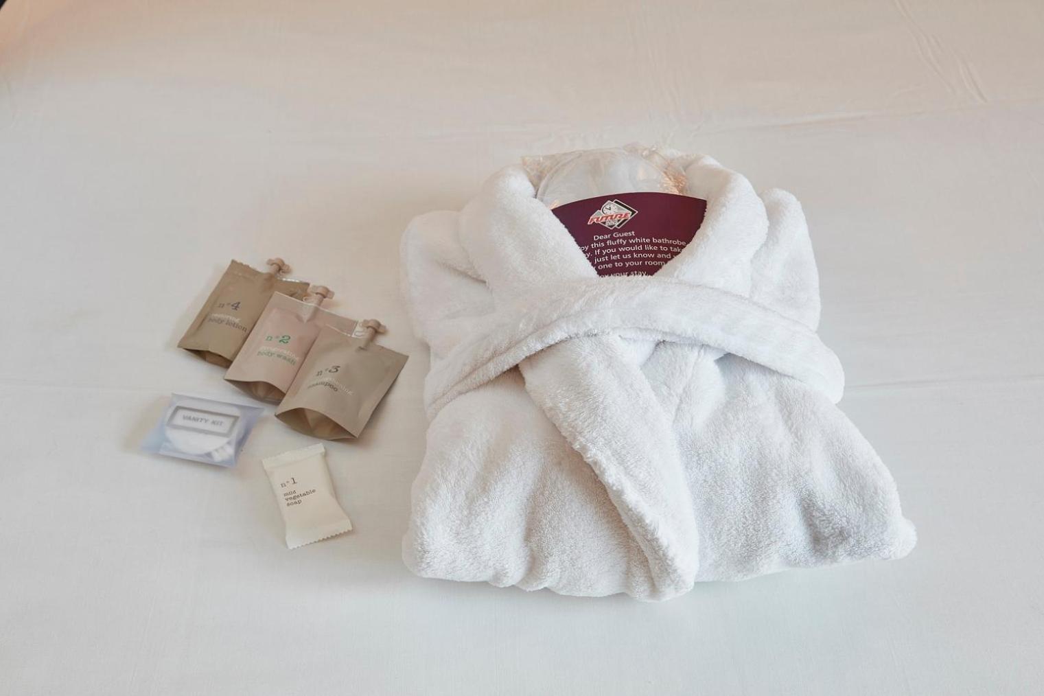 Superior Twin Room,1208677645:JPEG