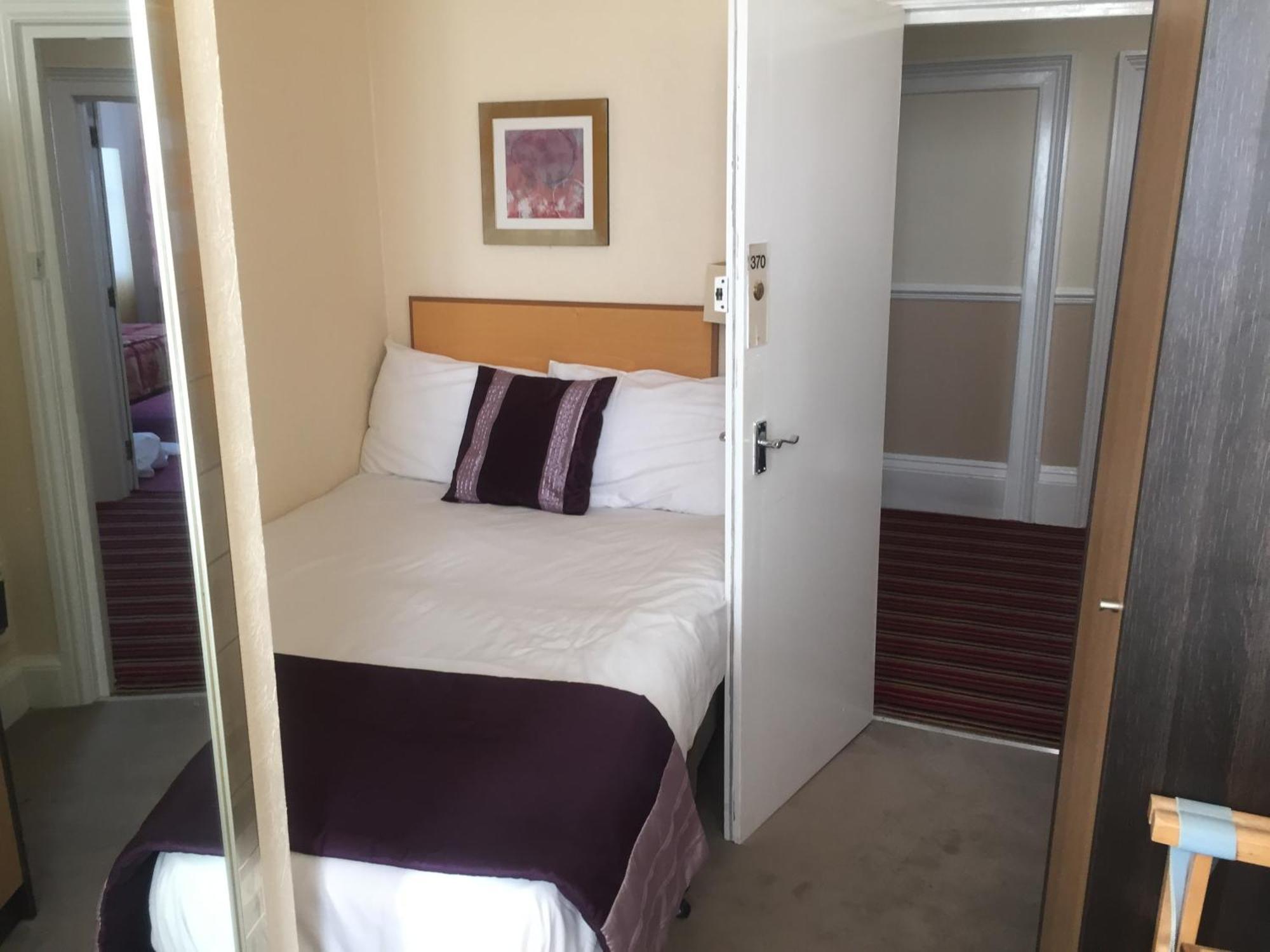 Single Room,1562927551:JPEG