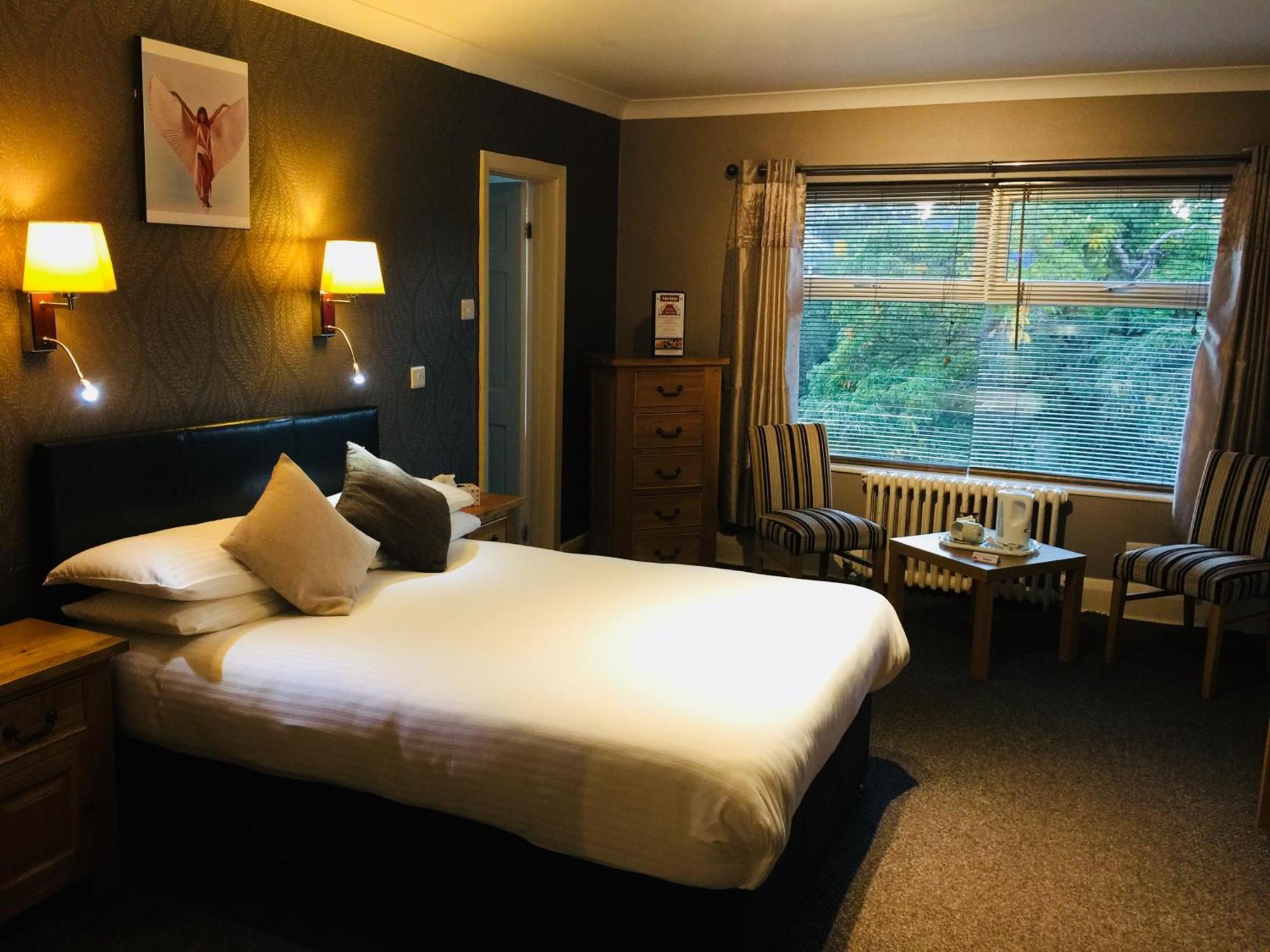 Standard Double Room,1215540253:JPEG