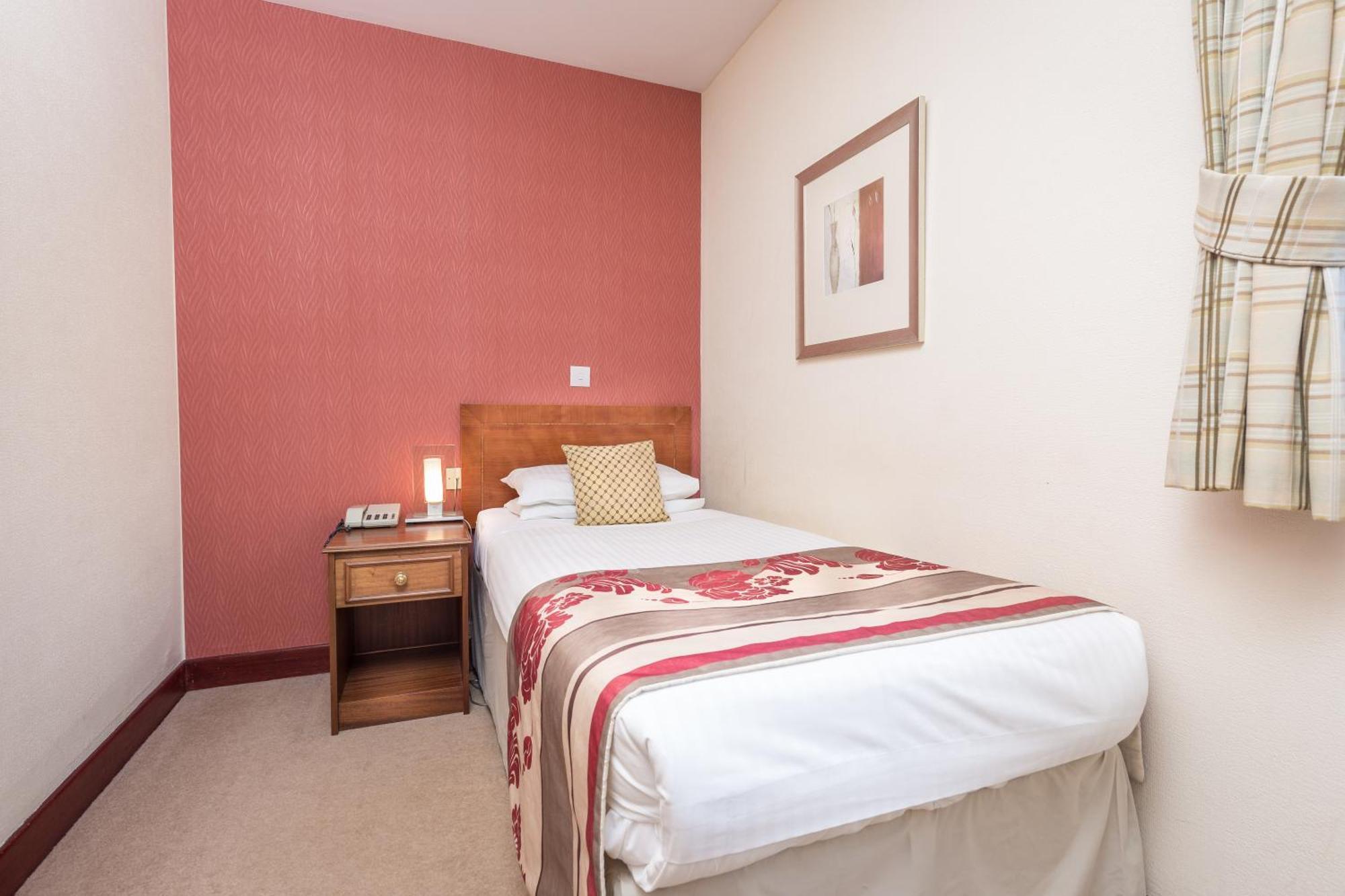 Single Room,1617454915:JPEG