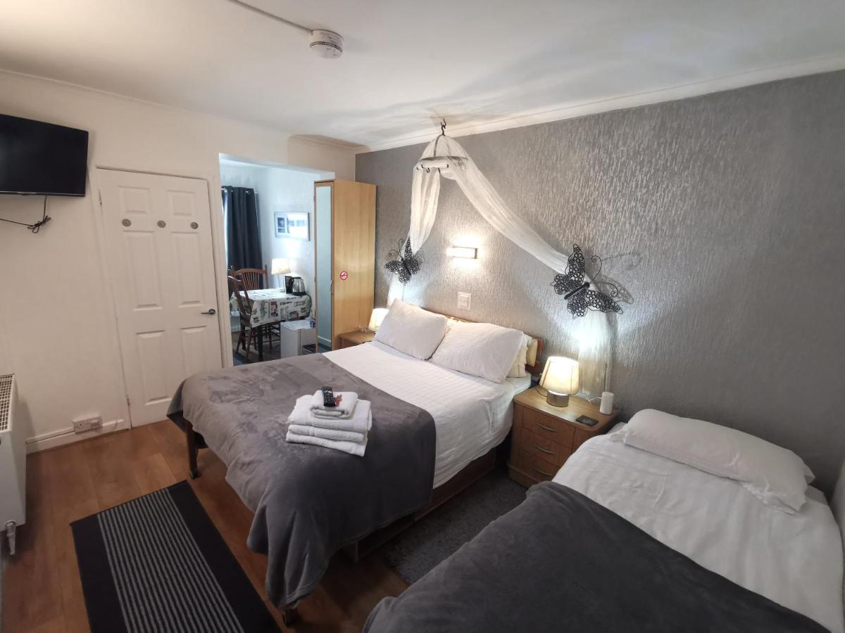 Quadruple Room,1589152519:JPEG