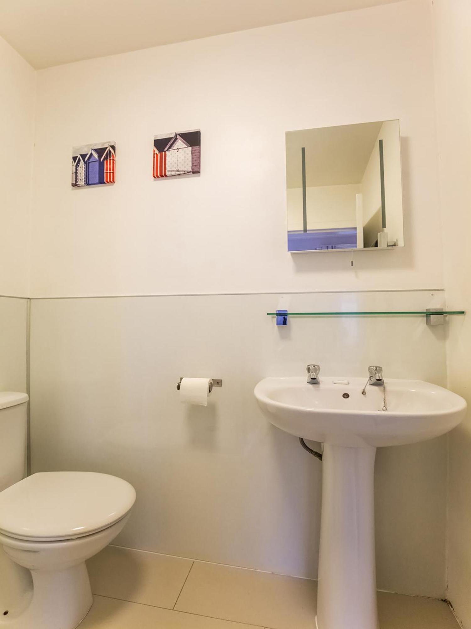 Twin Room with Shared Bathroom,1392161702:JPEG