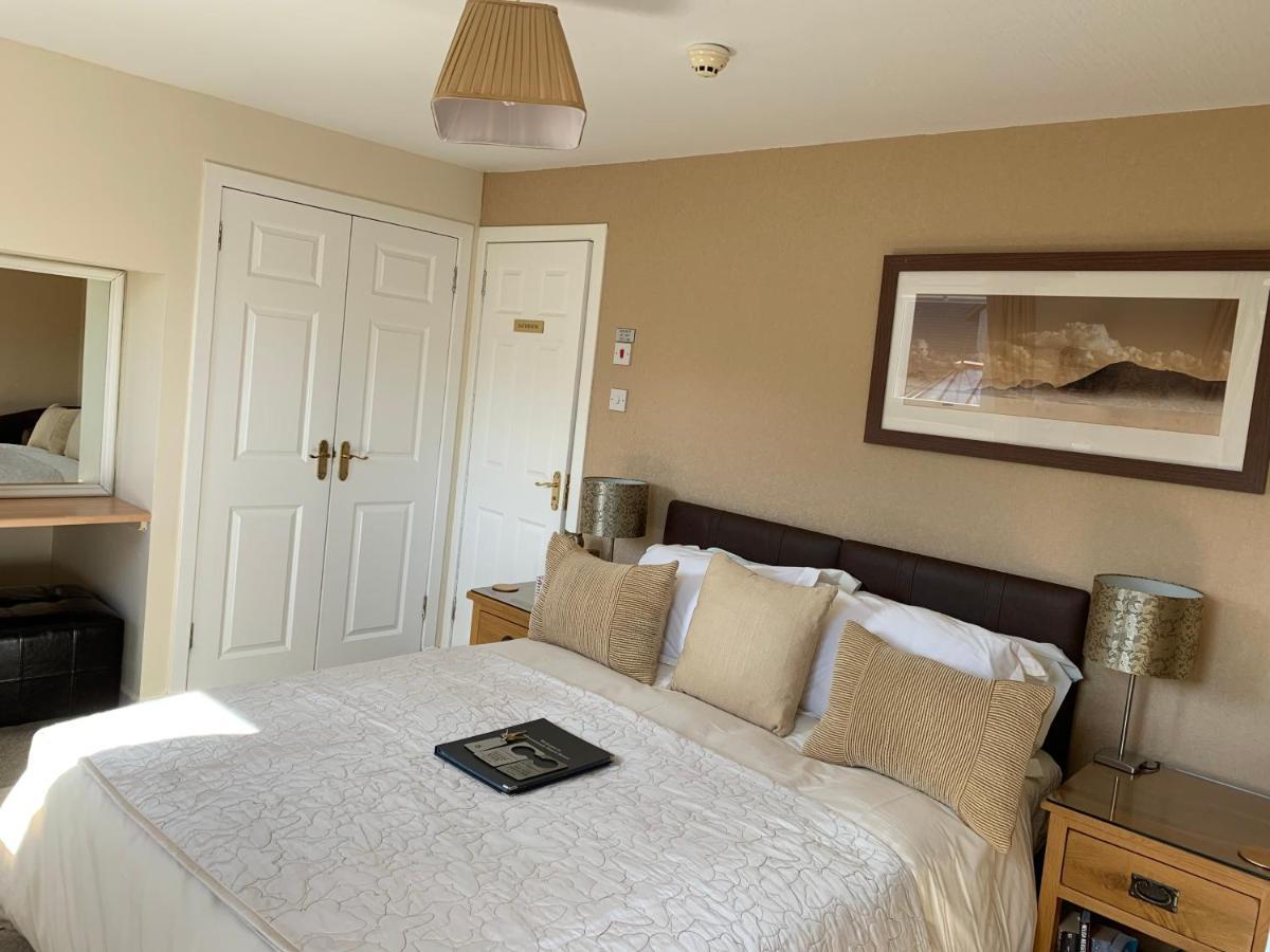 Standard Double Room,1718065757:JPEG