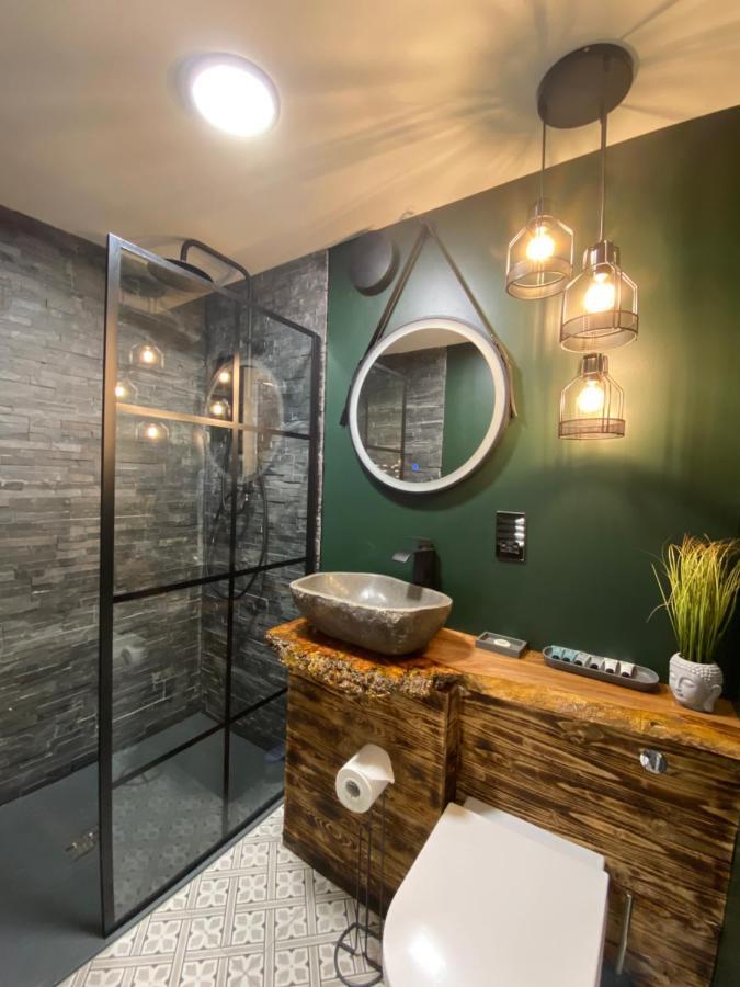 Deluxe Double Room with Shower,1228713572:JPEG
