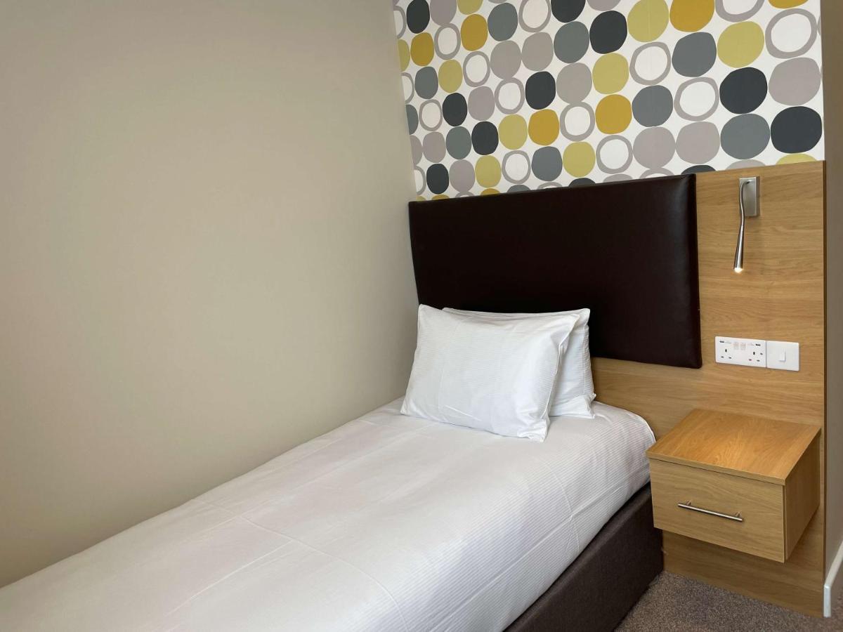 Standard Single Room Non-Smoking,1238141293:JPEG