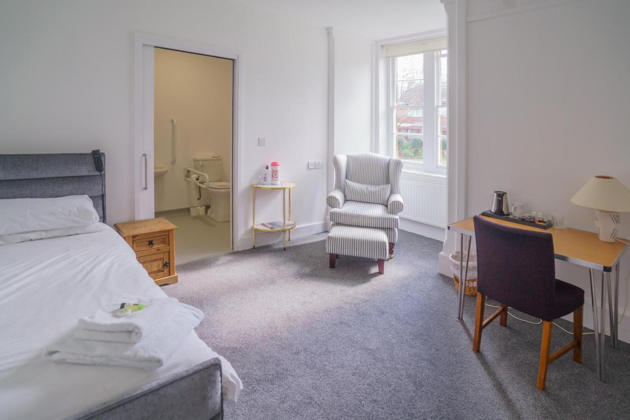 Large Single Room,1244889169:JPEG
