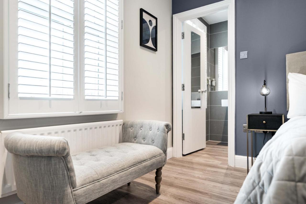 Classic Double Room,1241886655:JPEG