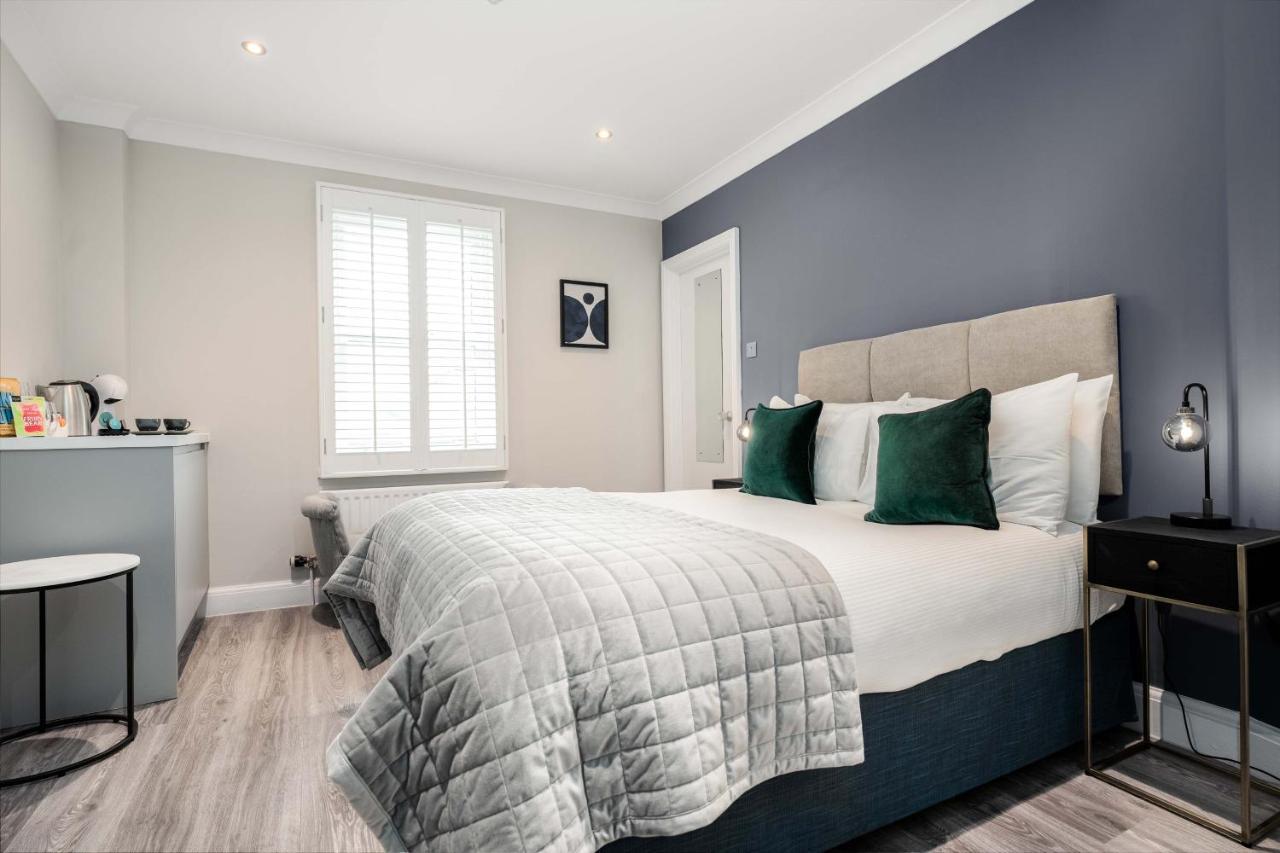 Classic Double Room,1241885395:JPEG