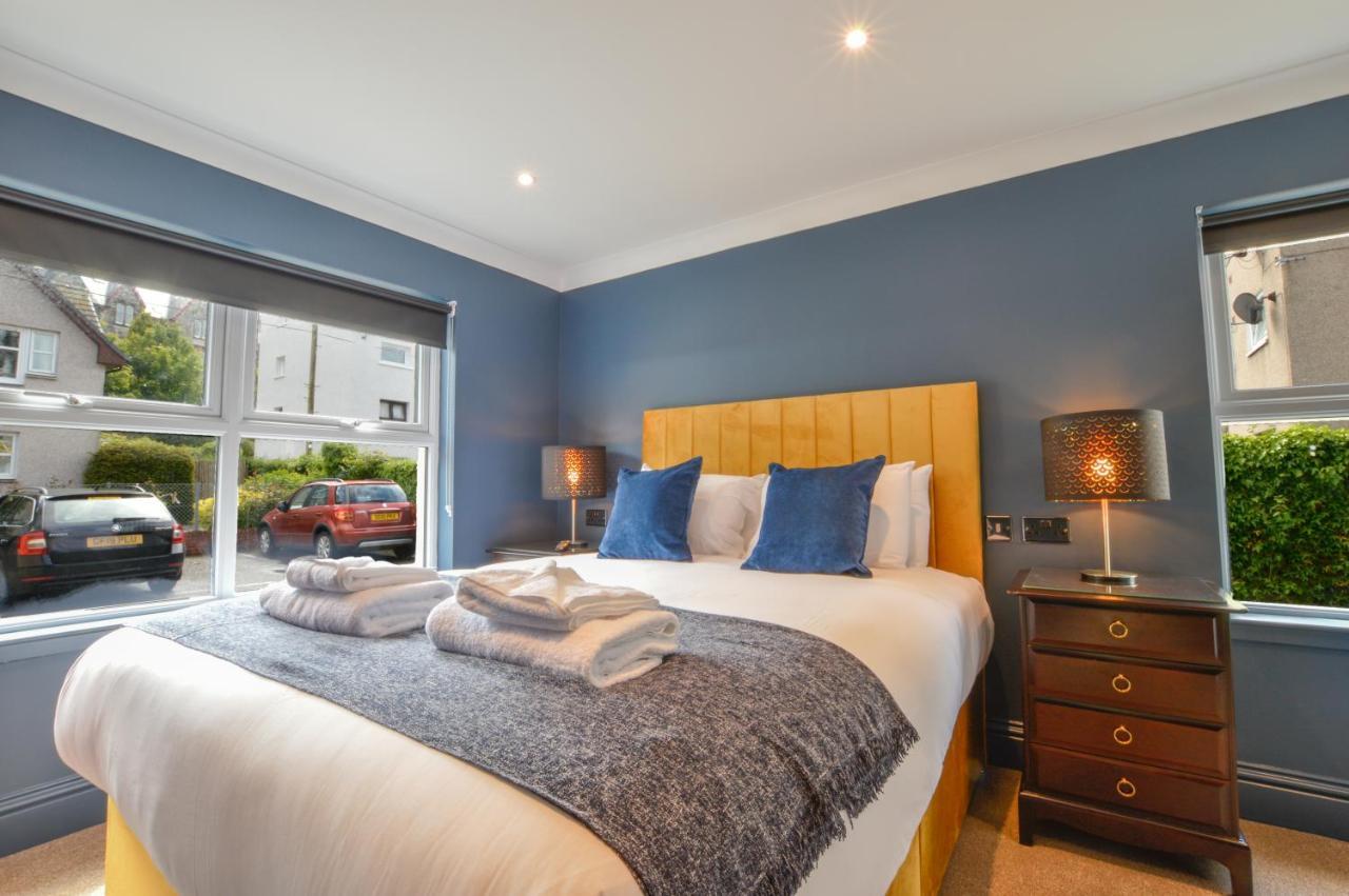 One-Bedroom Apartment,1244712724:JPEG