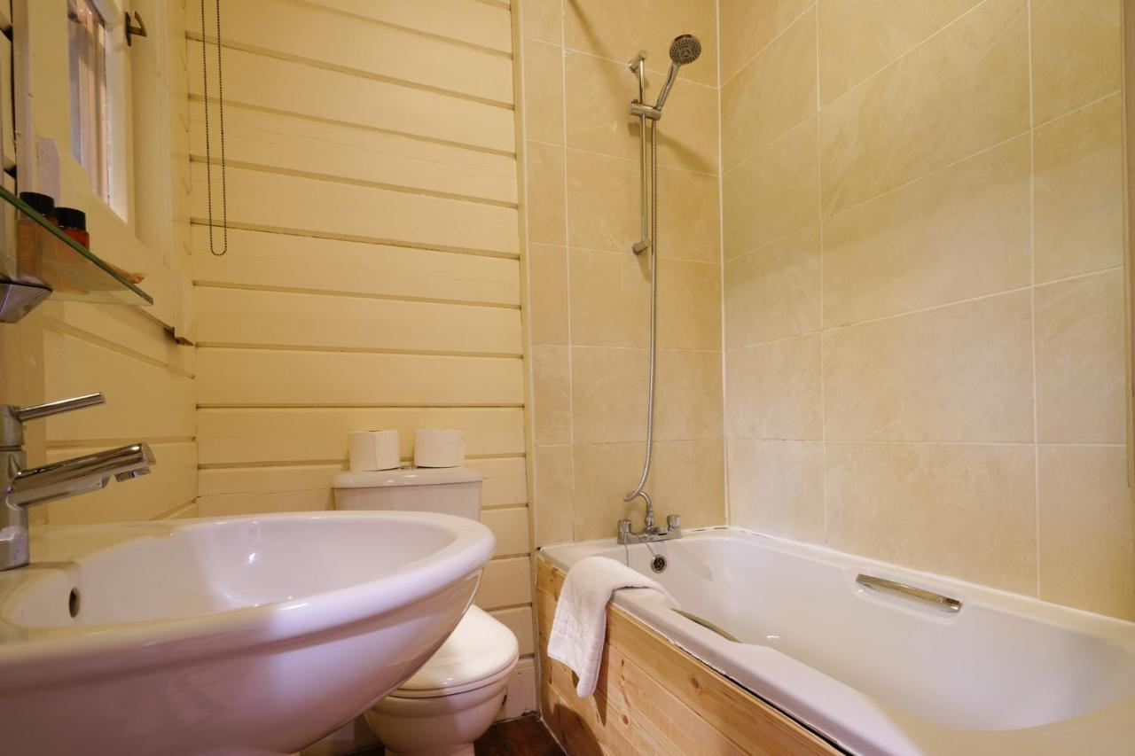 Woodland Executive Cabin Room