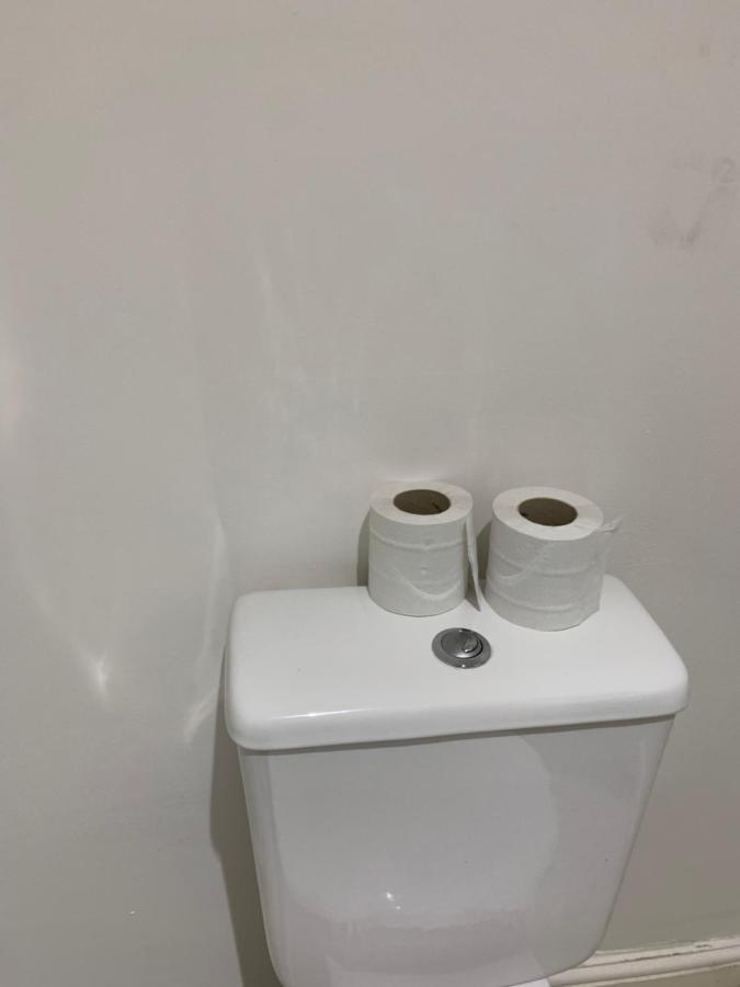 Single Room,1247675470:JPEG