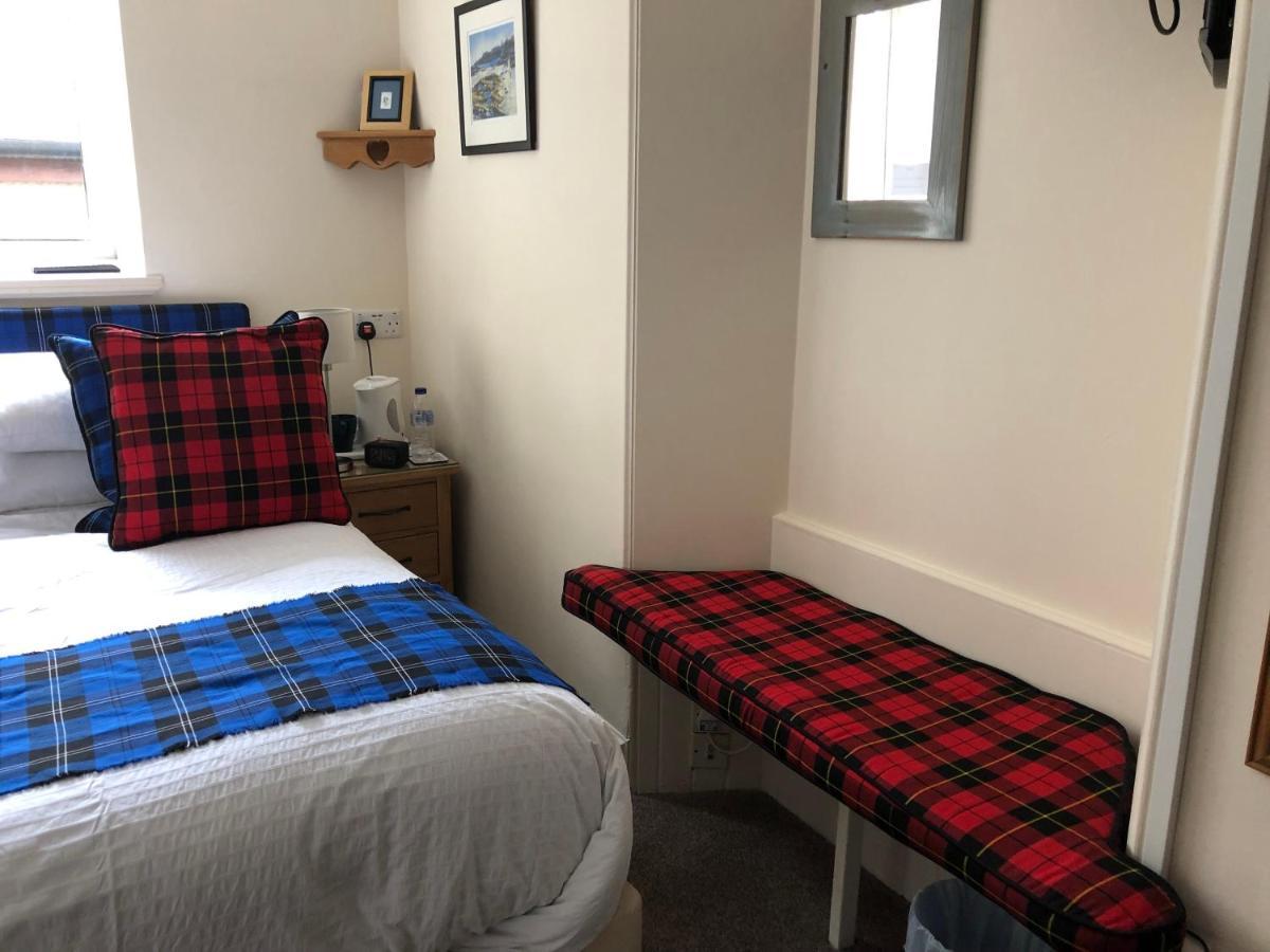 Small Double Room,1250823301:JPEG