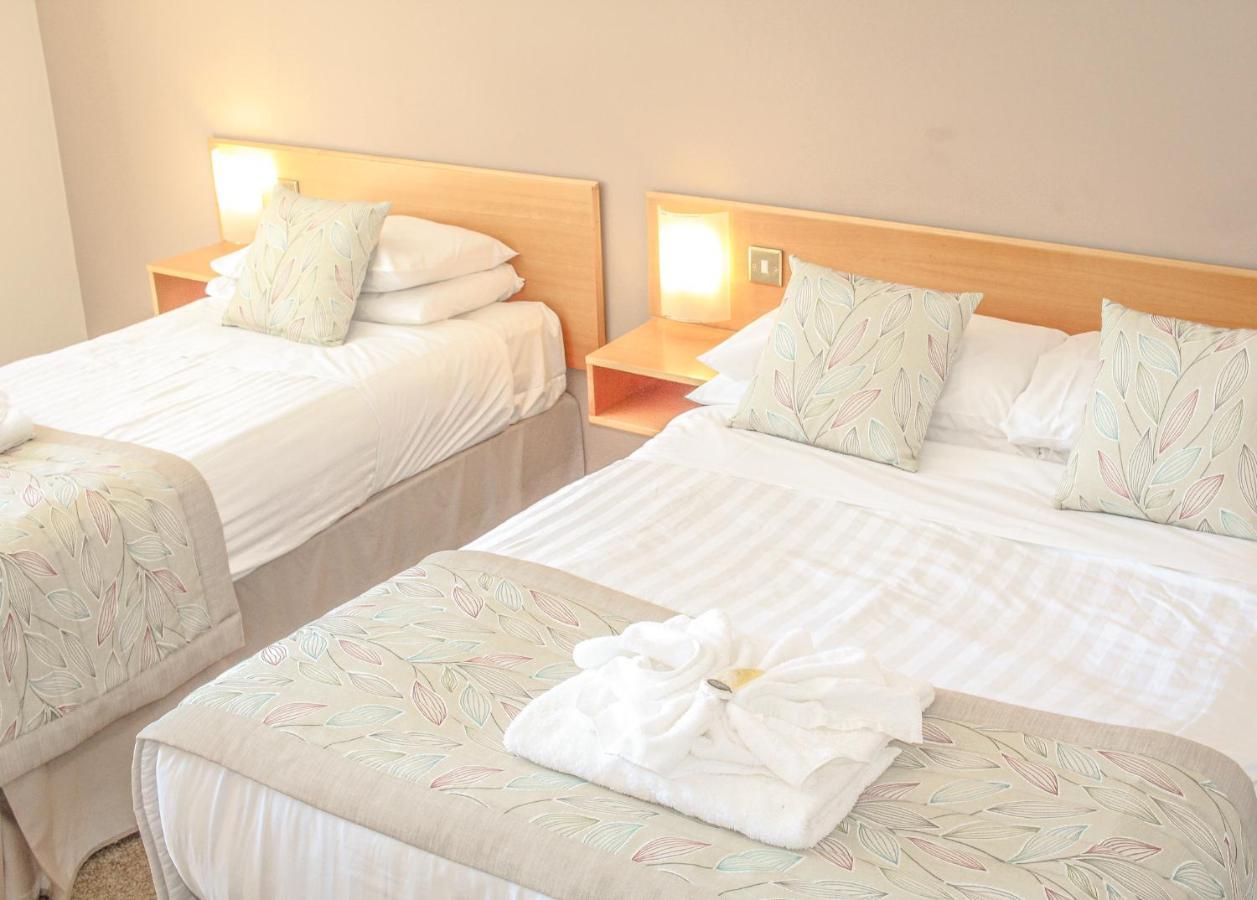 Double or Twin Room,1254453799:JPEG