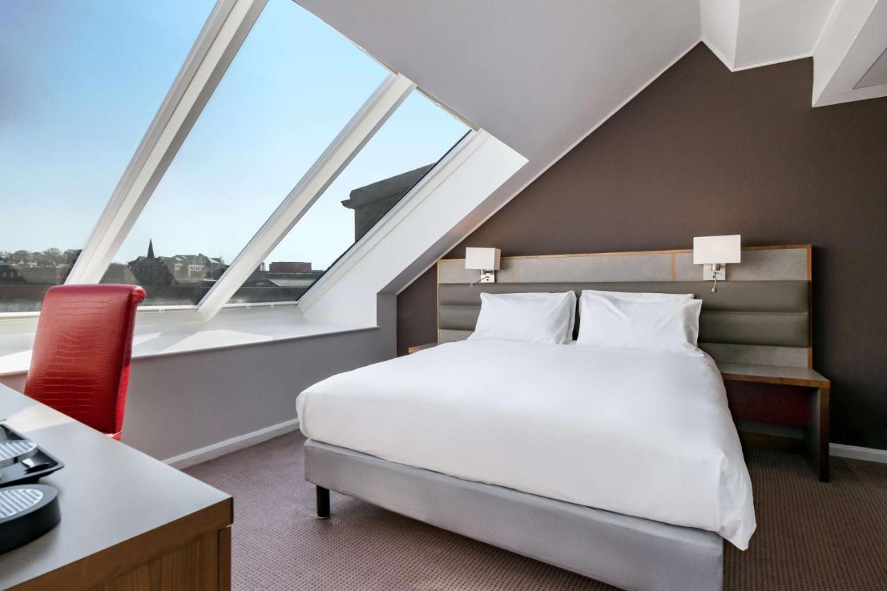 Junior Suite,1432842535:JPEG