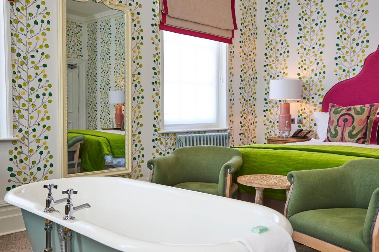 Junior Suite,1260677860:JPEG