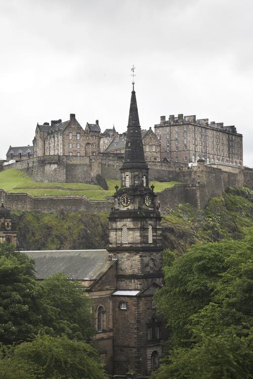 Castle View Room,127185510:JPEG